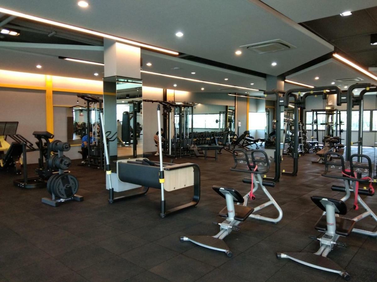 9D Sport Hotel Удон Тани Екстериор снимка